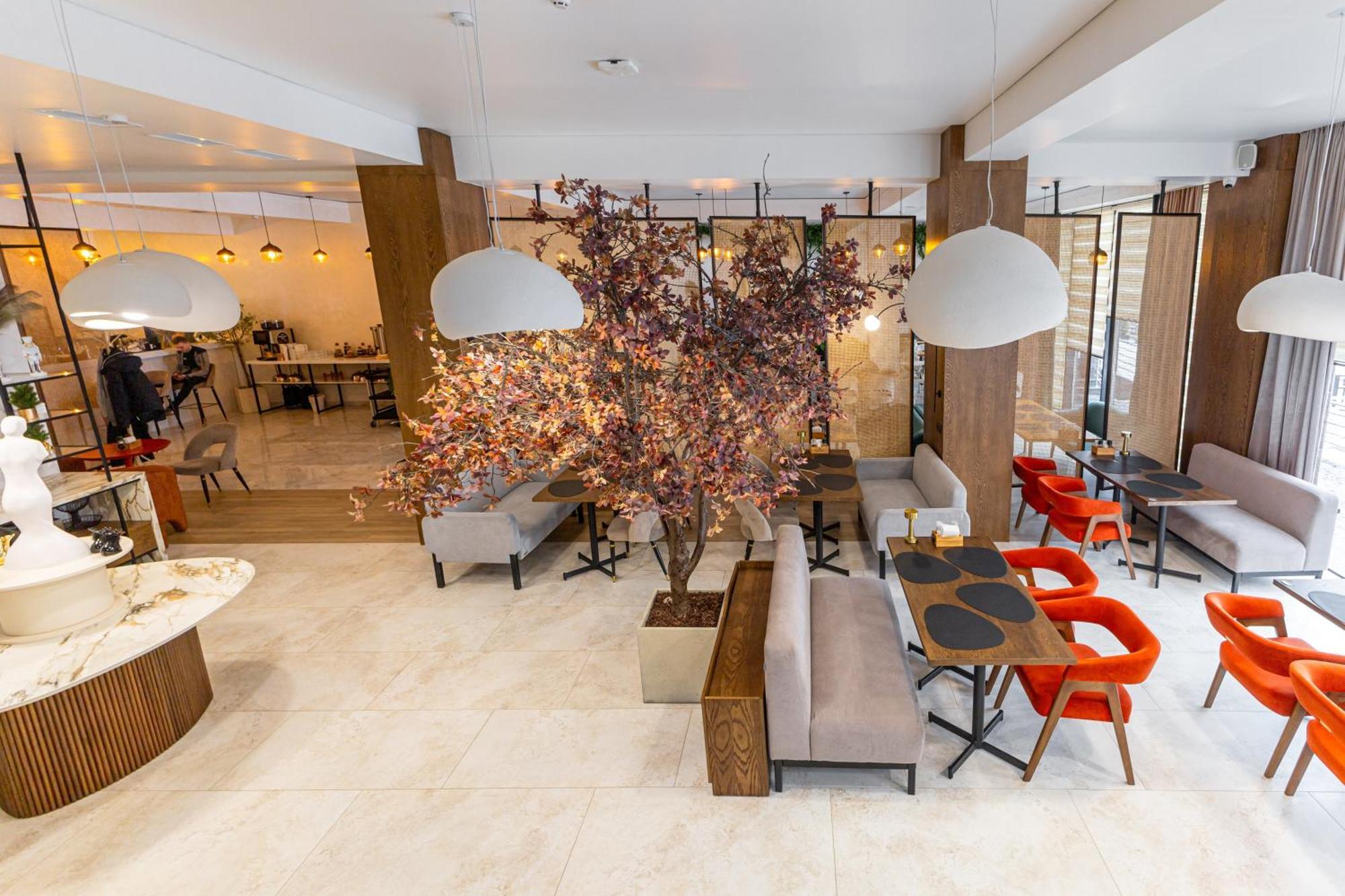 Elena Hotel